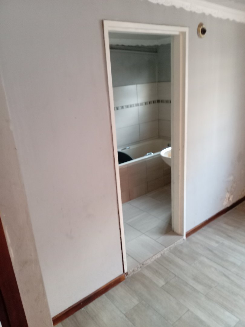 7 Bedroom Property for Sale in Mdantsane Eastern Cape